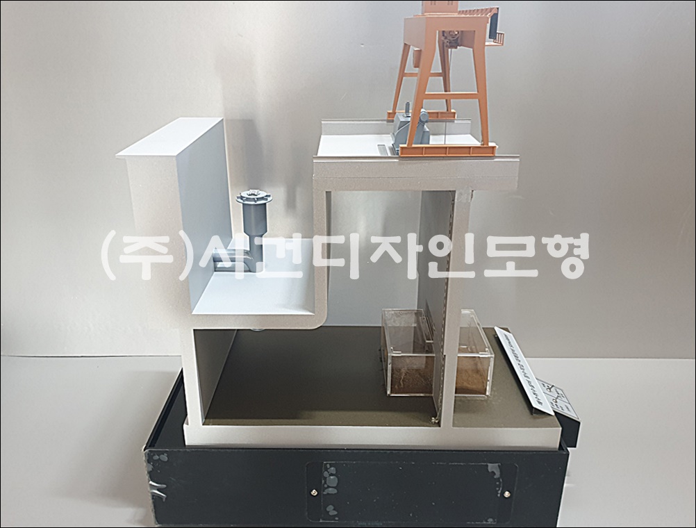 aaa8fea1c9400191b8c6acd65fd81295_1704966923_9543.jpg